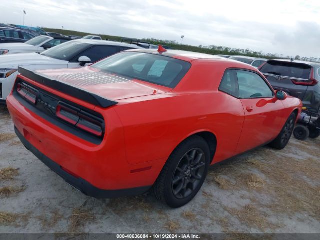 2C3CDZGG5JH245225 Dodge Challenger Gt Awd