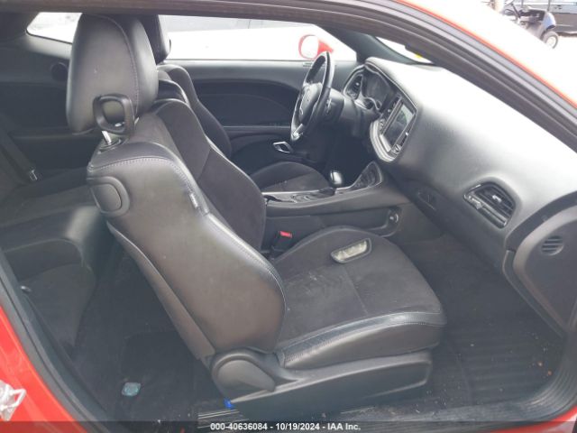 2C3CDZGG5JH245225 Dodge Challenger Gt Awd