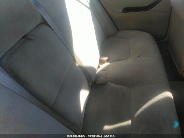 2001 MITSUBISHI GALANT 4A3AA46G71E120019 Photo 7