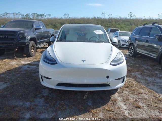 2022 TESLA MODEL Y 7SAYGDEE5NF353422 Photo 5
