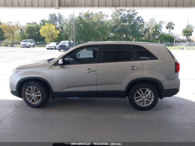 5XYKT3A6XEG508126 KIA SORENTO LX