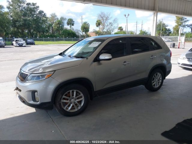 5XYKT3A6XEG508126 KIA SORENTO LX