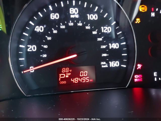 5XYKT3A6XEG508126 KIA SORENTO LX
