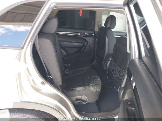 5XYKT3A6XEG508126 KIA SORENTO LX