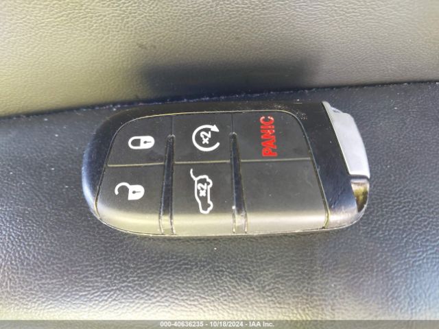 1C4RJFAG7JC166339 Jeep Grand Cherokee Altitude 4x4