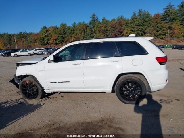 1C4RJFAG7JC166339 Jeep Grand Cherokee Altitude 4x4
