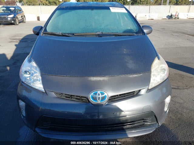 JTDKN3DU8F1887777 Toyota Prius