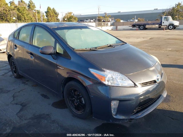 JTDKN3DU8F1887777 Toyota Prius