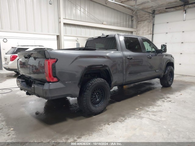 Toyota Tundra Platinum 2024 5TFNA5EC6RX025329 Image 4