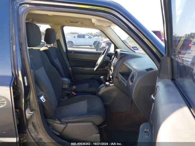 1C4NJPBA3FD149246 Jeep Patriot Sport