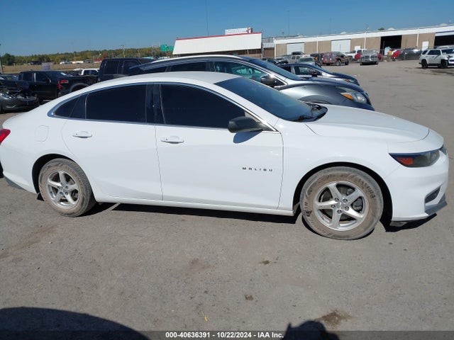 Chevrolet Malibu 1ls 2018 1G1ZB5ST4JF217953 Image 13