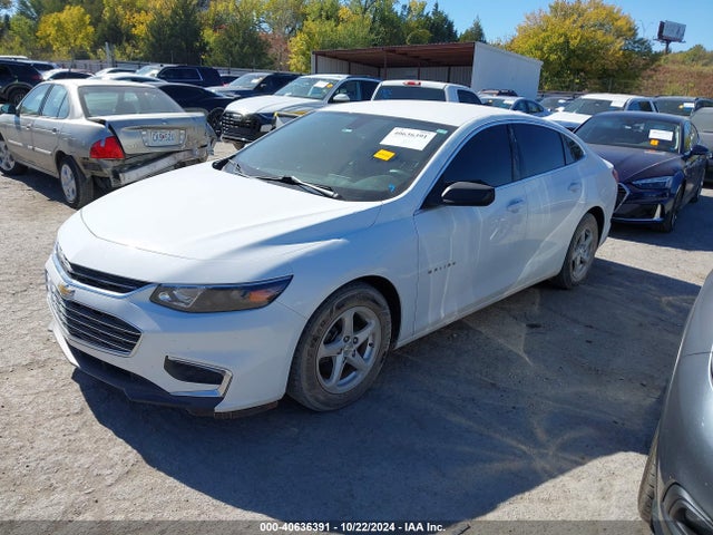 Chevrolet Malibu 1ls 2018 1G1ZB5ST4JF217953 Image 2
