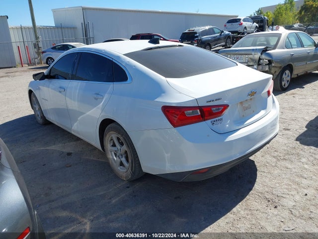 Chevrolet Malibu 1ls 2018 1G1ZB5ST4JF217953 Image 3