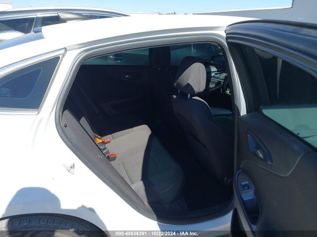 Chevrolet Malibu 1ls 2018 1G1ZB5ST4JF217953 Image 8
