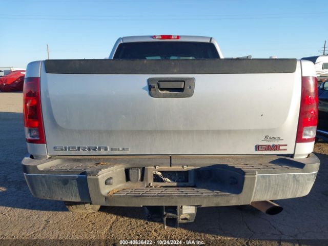 1GT120CG5EF118640 GMC Sierra 2500hd Sle
