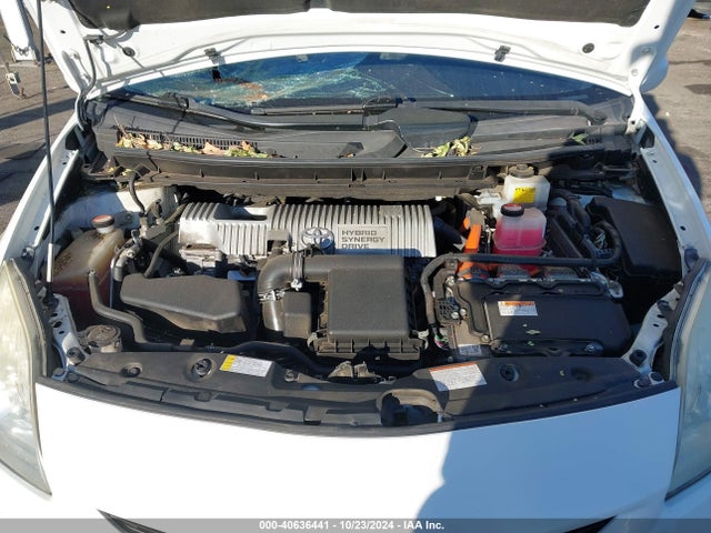 Toyota Prius Two 2015 JTDKN3DU7F0472357 Image 10
