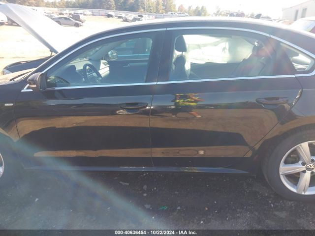 1VWAT7A39EC031800 Volkswagen Passat 1.8t Wolfsburg Edition