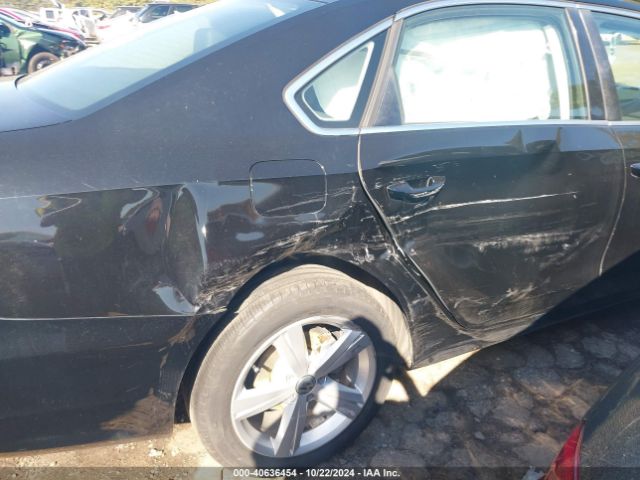 1VWAT7A39EC031800 Volkswagen Passat 1.8t Wolfsburg Edition