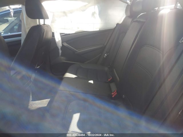 1VWAT7A39EC031800 Volkswagen Passat 1.8t Wolfsburg Edition