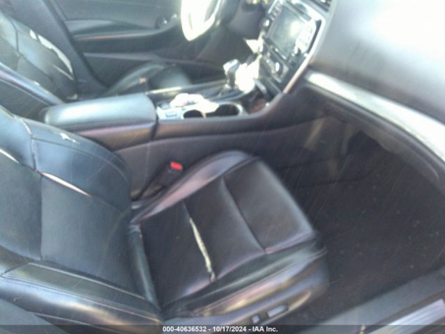 1N4AA6AP2JC379444 Nissan Maxima 3.5 Sv