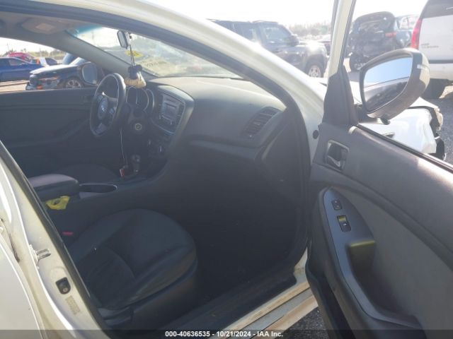 KNAGM4A75F5536375 KIA Optima Lx