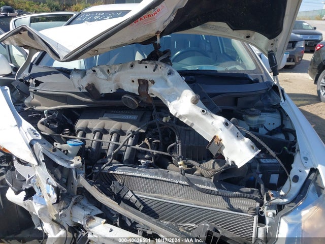 Honda Insight 2014 JHMZE2H33ES002970 Image 10