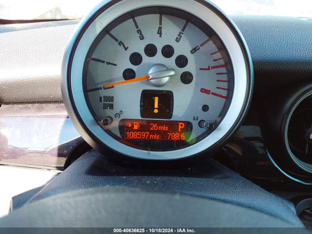 2009 MINI COOPER S CLUBMAN WMWMM33589TP93278 Photo 6