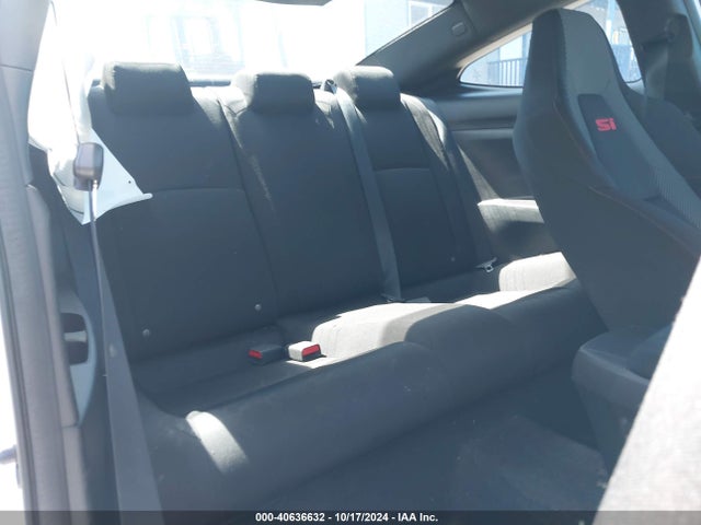 2HGFC3A5XKH750647 Honda l15b7