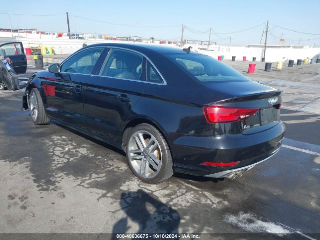 WAUAUGFF6KA067807 Audi A3 40 Premium/40 Titanium Premium