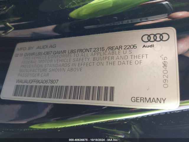WAUAUGFF6KA067807 Audi A3 40 Premium/40 Titanium Premium