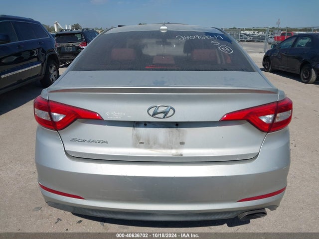 Продажа на аукционе авто 2015 Hyundai Sonata Se, vin: 5NPE24AF8FH045855, номер лота: 40636702