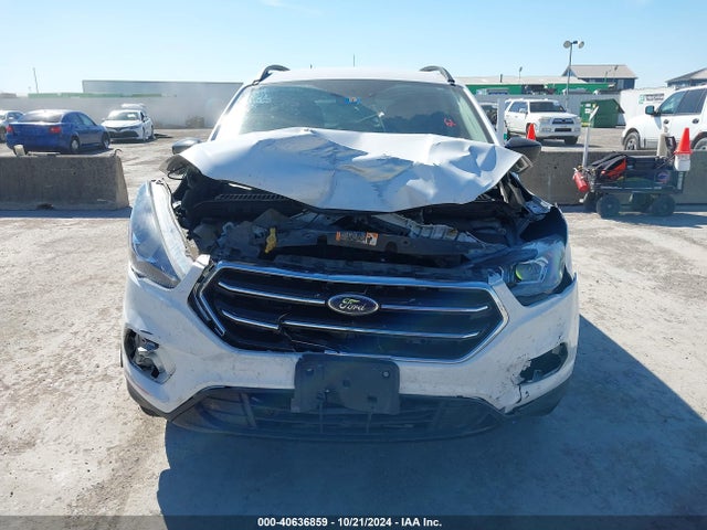 Ford ESCAPE SE 2019 1FMCU0GDXKUB34550 Image 6