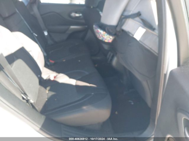 1C4PJLCB4KD134449 Jeep Cherokee Latitude Fwd