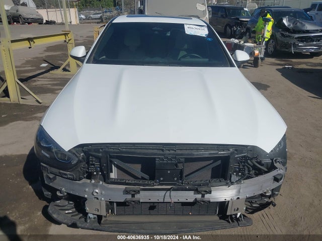 W1KAF4GB9NR066279 Mercedes-Benz C 300 Sedan