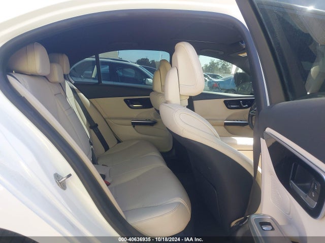 W1KAF4GB9NR066279 Mercedes-Benz C 300 Sedan