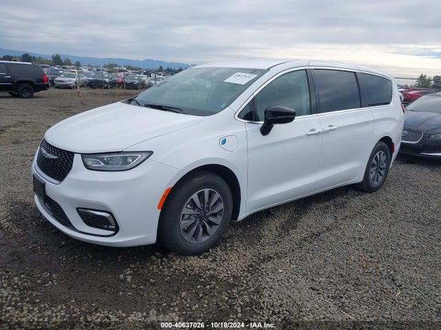 Chrysler Pacifica Hybrid Select 2024 2C4RC1S79RR156698 Image 2