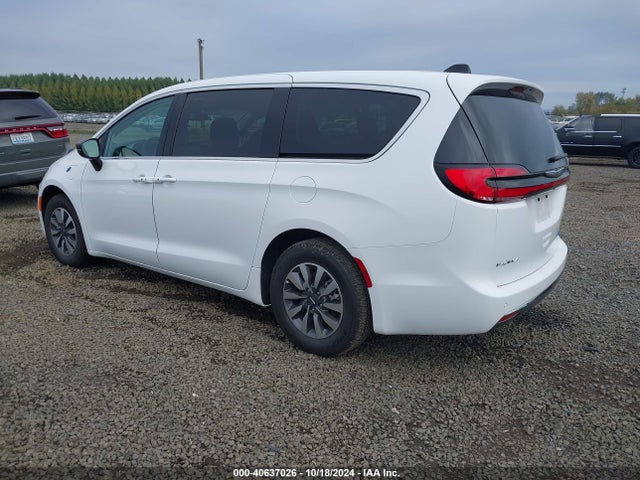 Chrysler Pacifica Hybrid Select 2024 2C4RC1S79RR156698 Image 3