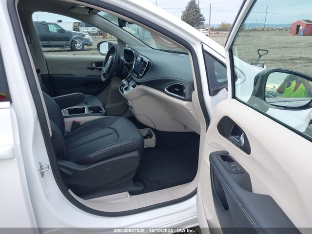 Chrysler Pacifica Hybrid Select 2024 2C4RC1S79RR156698 Image 5
