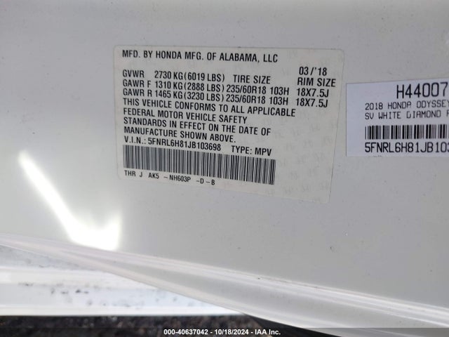 Honda Odyssey Touring 2018 5FNRL6H81JB103698 Image 9