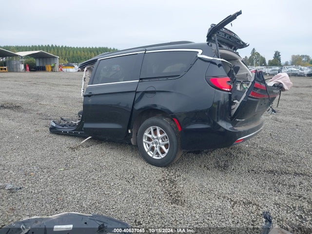 Chrysler Pacifica Touring L 2022 2C4RC1BG0NR116133 Image 3