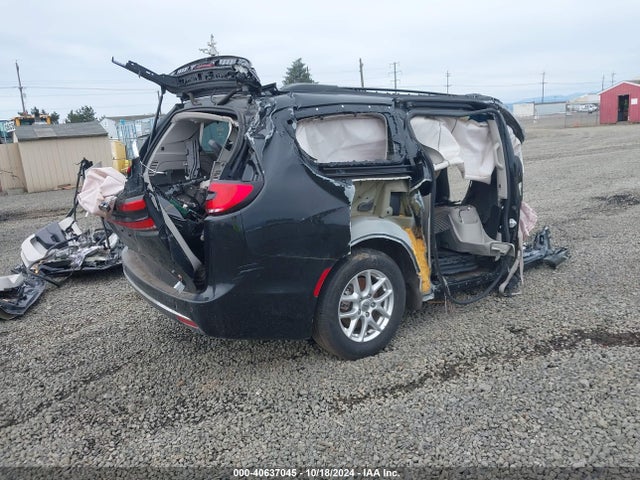 Chrysler Pacifica Touring L 2022 2C4RC1BG0NR116133 Image 4