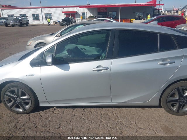 Toyota PRIUS XLE 2019 JTDKARFU2K3098860 Image 14