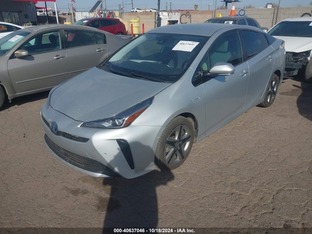 Toyota PRIUS XLE 2019 JTDKARFU2K3098860 Image 2