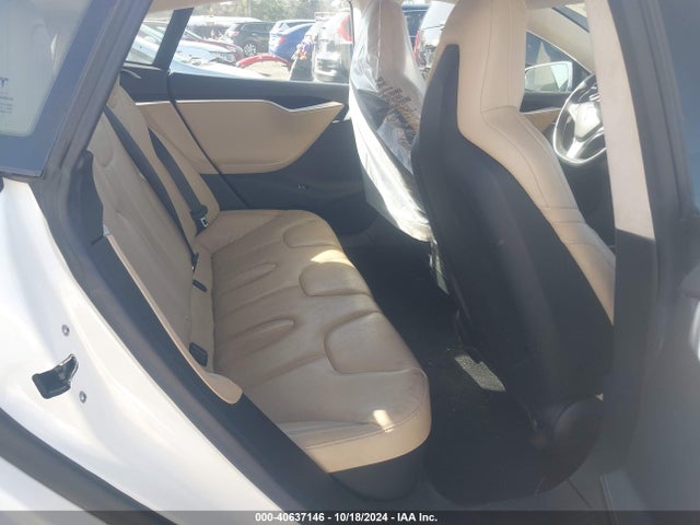 2016 TESLA MODEL S 5YJSA1E11GF174667 Photo 7