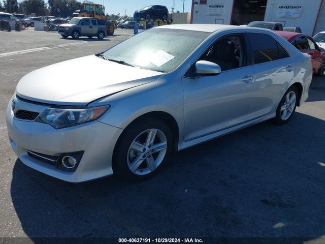 Toyota CAMRY SE 2014 4T1BF1FK5EU452088 Image 2