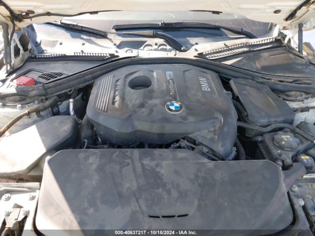 WBA8B9G54HNU49082 BMW 330I