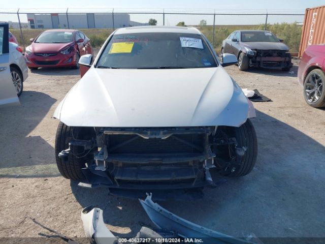 WBA8B9G54HNU49082 BMW 330I