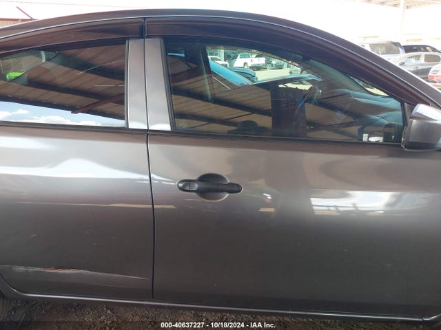 Nissan Versa 1.6 S 2016 3N1CN7AP6GL834227 Image 13