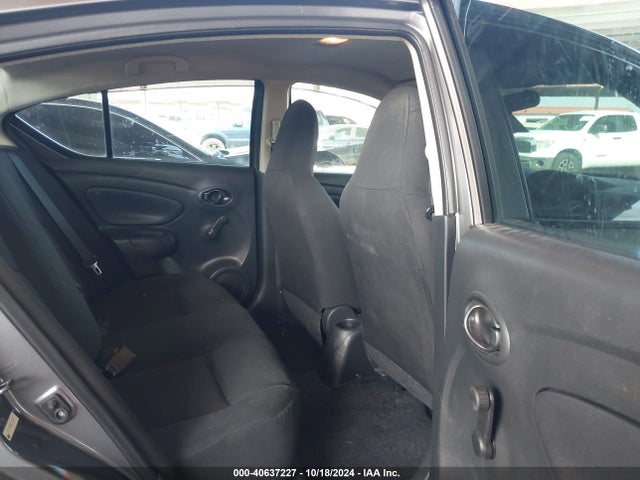 Nissan Versa 1.6 S 2016 3N1CN7AP6GL834227 Image 8