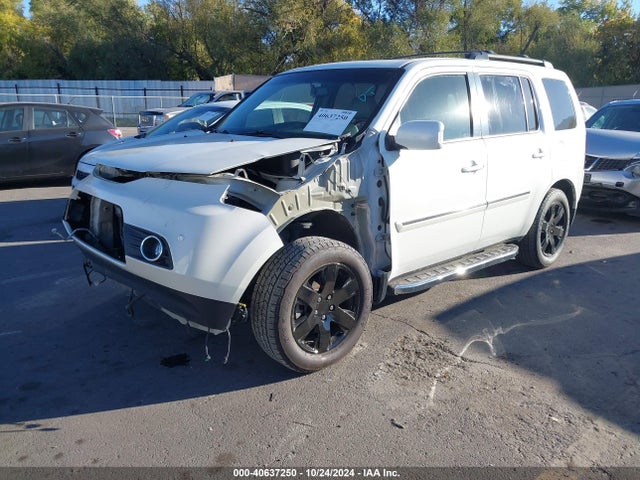 Honda Pilot Touring 2015 5FNYF4H98FB036900 Image 2
